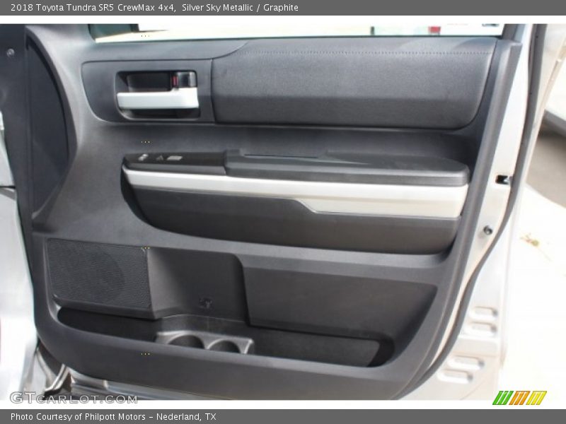 Silver Sky Metallic / Graphite 2018 Toyota Tundra SR5 CrewMax 4x4