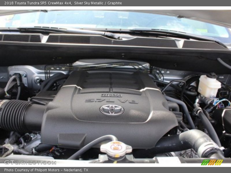 Silver Sky Metallic / Graphite 2018 Toyota Tundra SR5 CrewMax 4x4
