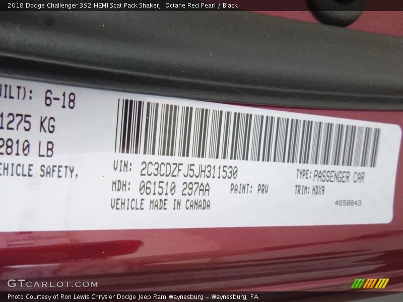 Octane Red Pearl / Black 2018 Dodge Challenger 392 HEMI Scat Pack Shaker