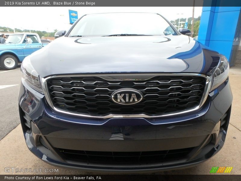 Blaze Blue / Stone Beige 2019 Kia Sorento LX AWD