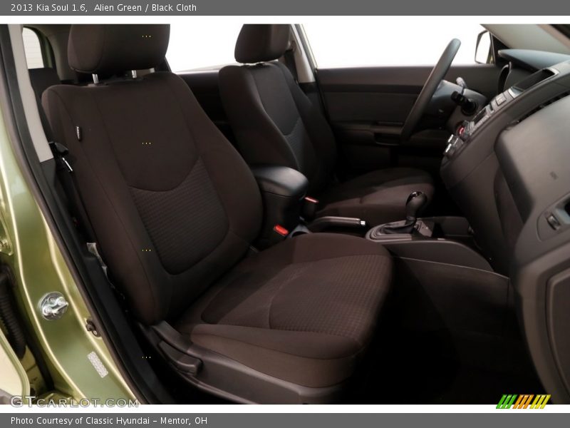 Alien Green / Black Cloth 2013 Kia Soul 1.6