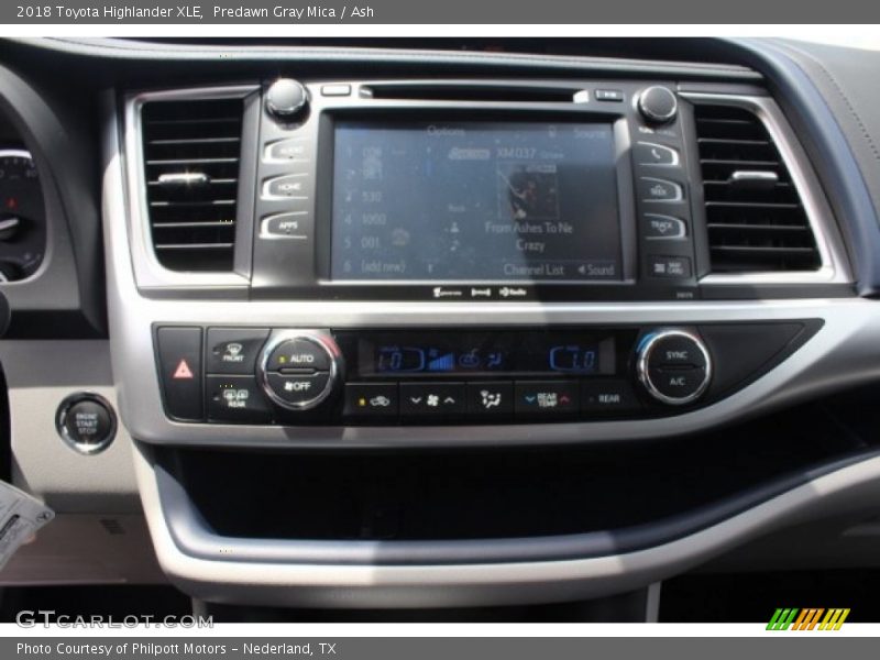 Predawn Gray Mica / Ash 2018 Toyota Highlander XLE