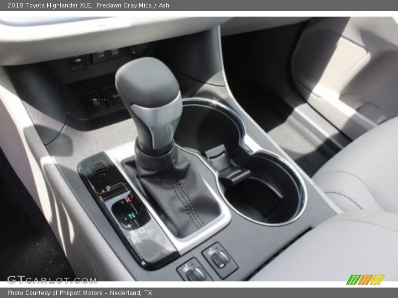 Predawn Gray Mica / Ash 2018 Toyota Highlander XLE
