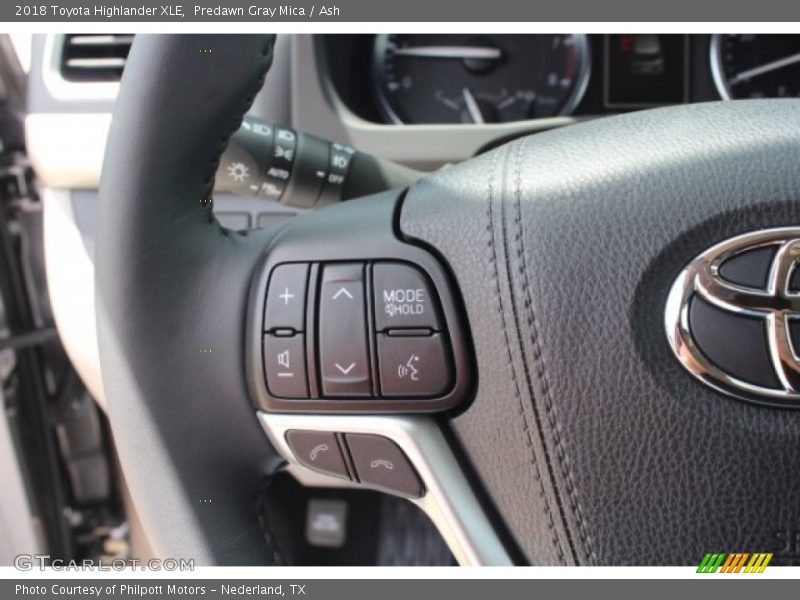 Predawn Gray Mica / Ash 2018 Toyota Highlander XLE