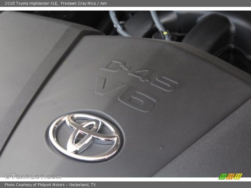 Predawn Gray Mica / Ash 2018 Toyota Highlander XLE