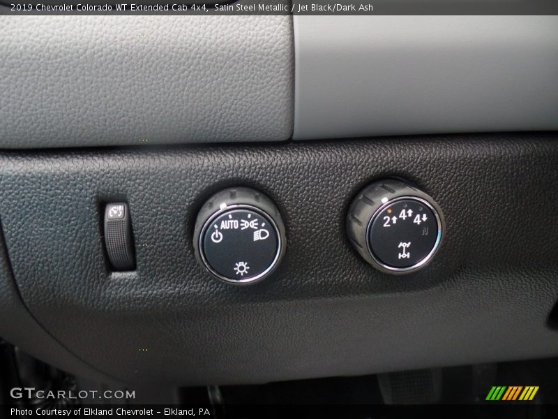 Satin Steel Metallic / Jet Black/Dark Ash 2019 Chevrolet Colorado WT Extended Cab 4x4