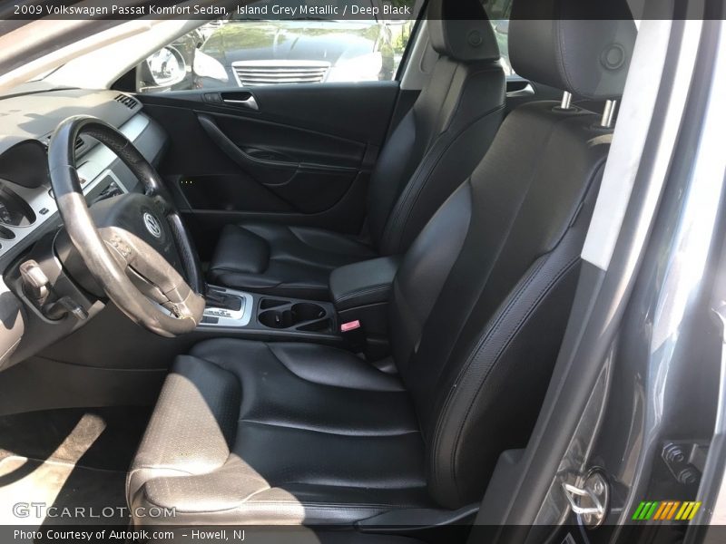 Island Grey Metallic / Deep Black 2009 Volkswagen Passat Komfort Sedan