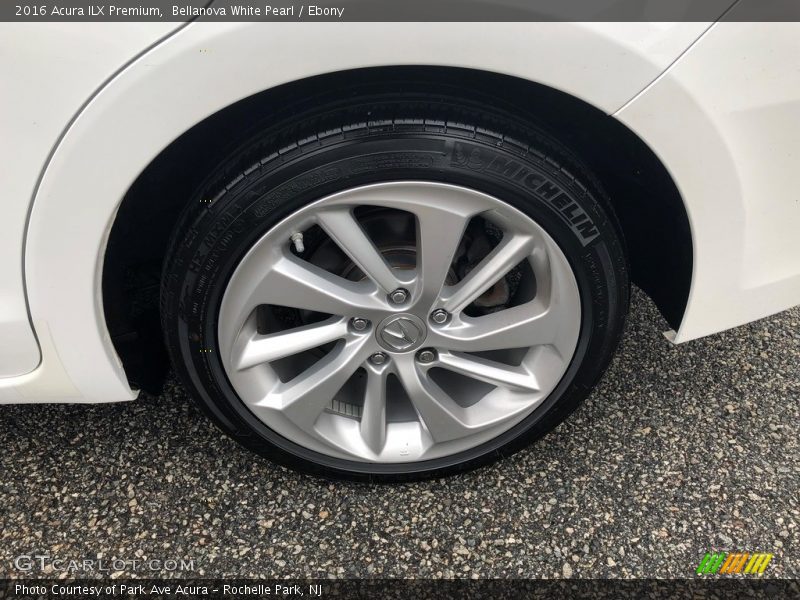 Bellanova White Pearl / Ebony 2016 Acura ILX Premium