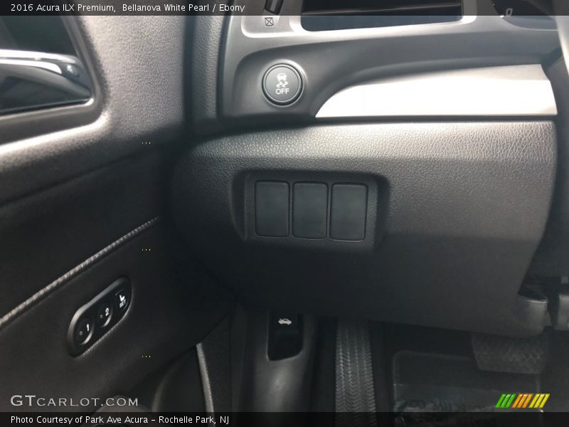Bellanova White Pearl / Ebony 2016 Acura ILX Premium