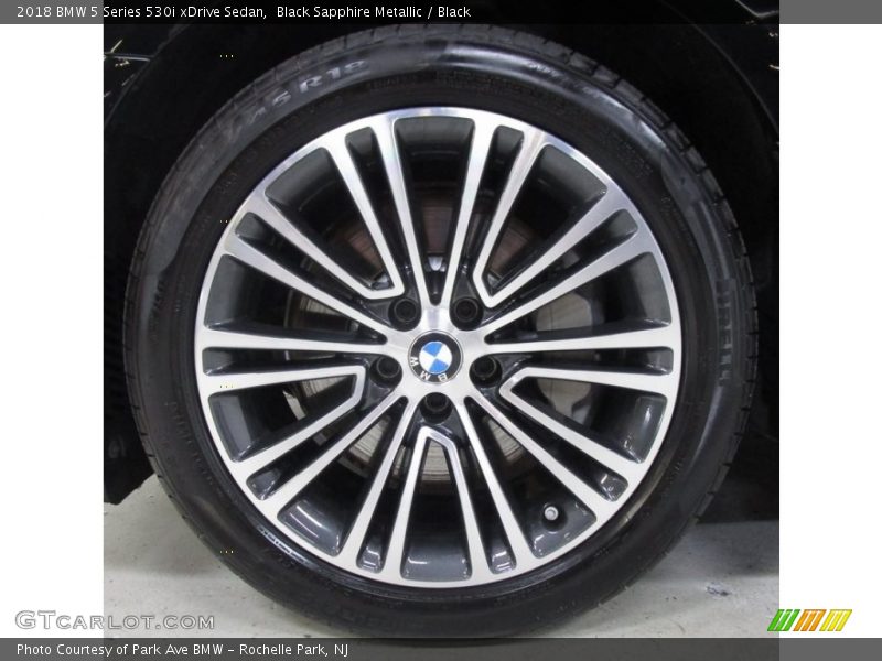 Black Sapphire Metallic / Black 2018 BMW 5 Series 530i xDrive Sedan
