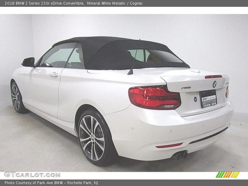 Mineral White Metallic / Cognac 2018 BMW 2 Series 230i xDrive Convertible