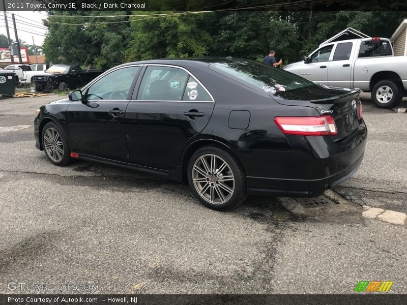 Black / Dark Charcoal 2011 Toyota Camry SE