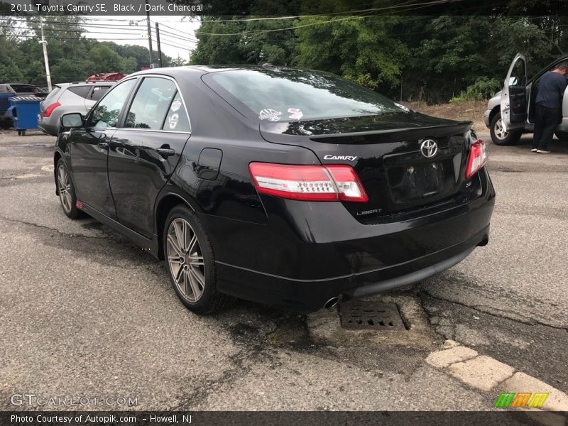 Black / Dark Charcoal 2011 Toyota Camry SE