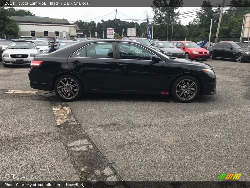 Black / Dark Charcoal 2011 Toyota Camry SE