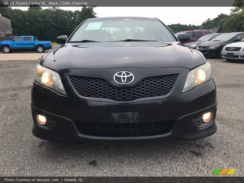 Black / Dark Charcoal 2011 Toyota Camry SE