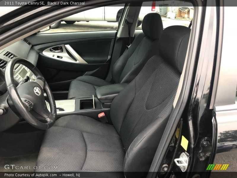 Black / Dark Charcoal 2011 Toyota Camry SE
