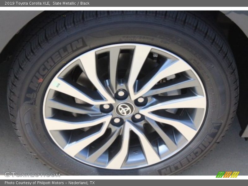 Slate Metallic / Black 2019 Toyota Corolla XLE