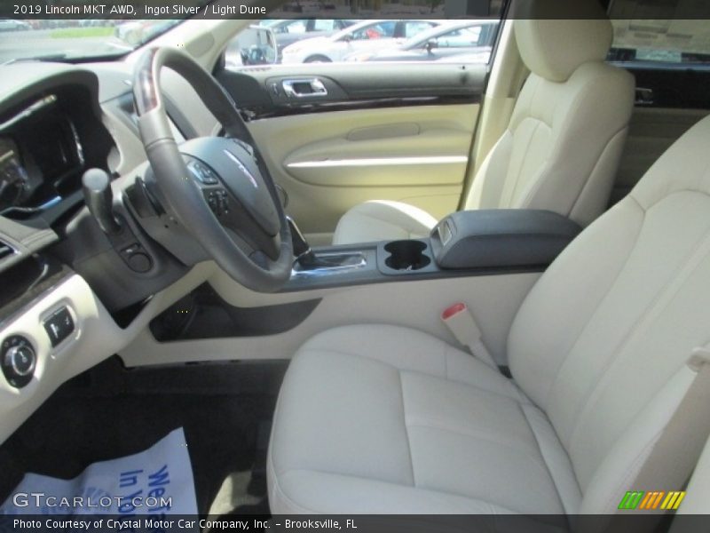 Ingot Silver / Light Dune 2019 Lincoln MKT AWD