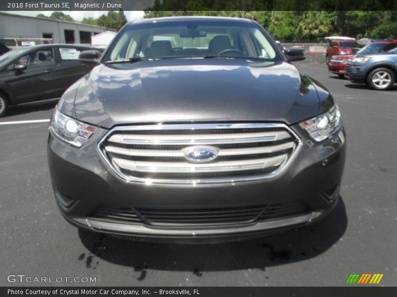 Magnetic / Dune 2018 Ford Taurus SE