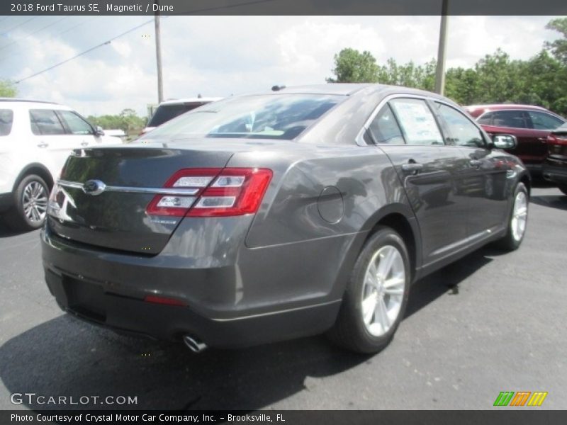 Magnetic / Dune 2018 Ford Taurus SE