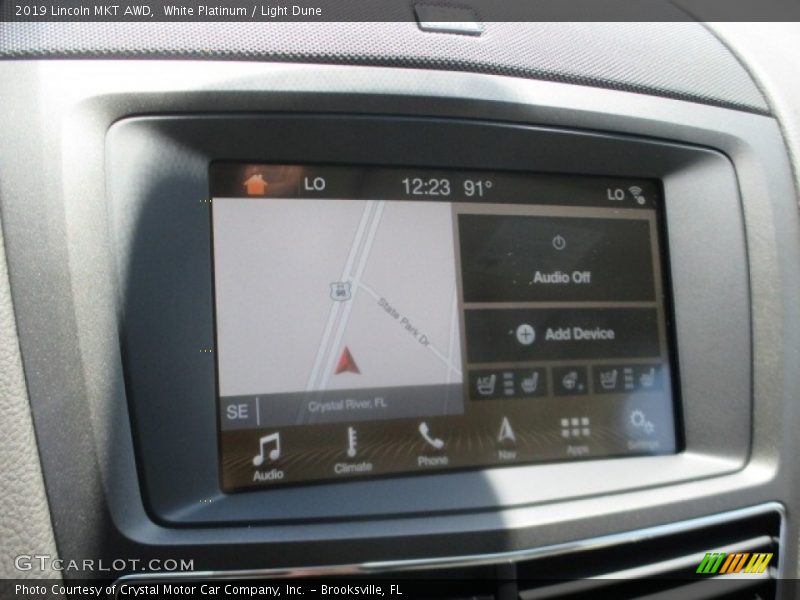 White Platinum / Light Dune 2019 Lincoln MKT AWD