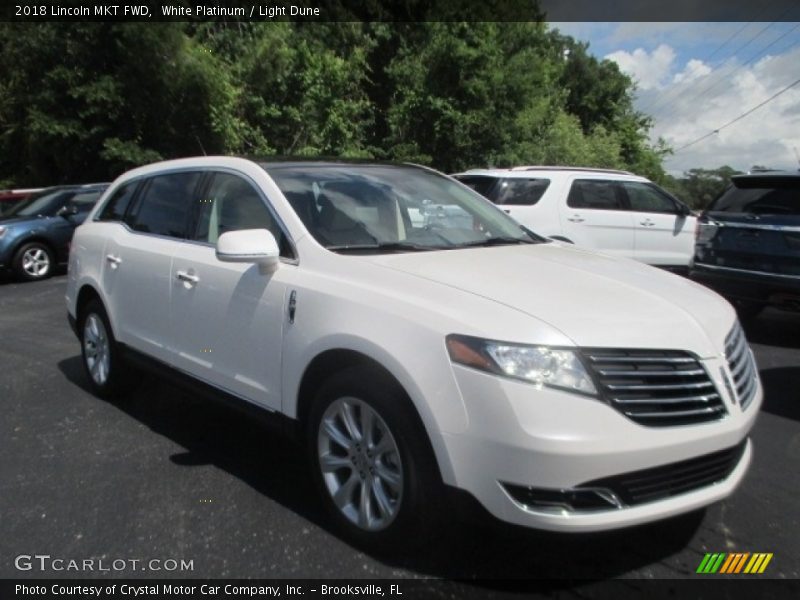 White Platinum / Light Dune 2018 Lincoln MKT FWD