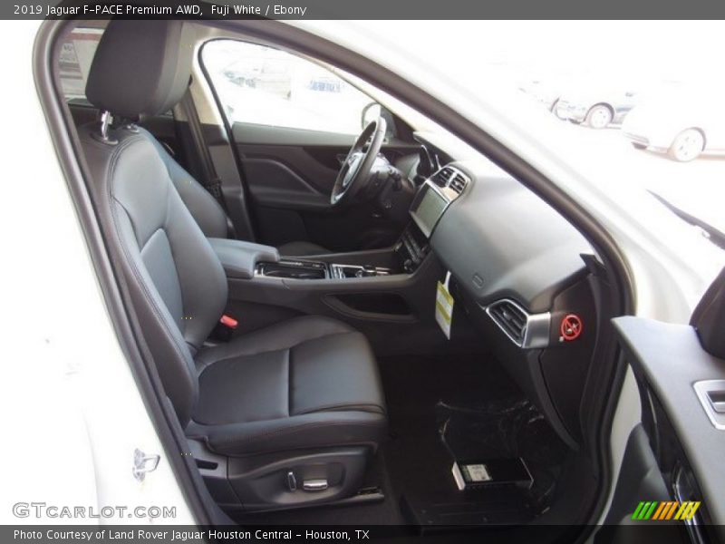 Fuji White / Ebony 2019 Jaguar F-PACE Premium AWD
