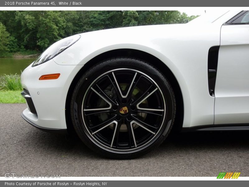 White / Black 2018 Porsche Panamera 4S