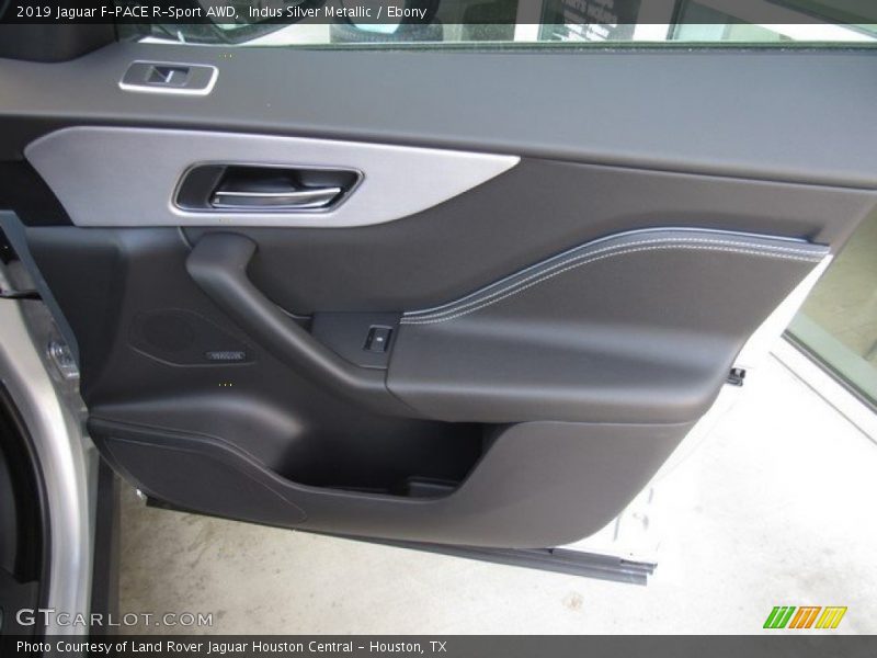 Indus Silver Metallic / Ebony 2019 Jaguar F-PACE R-Sport AWD