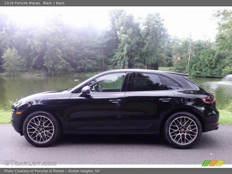 Black / Black 2018 Porsche Macan