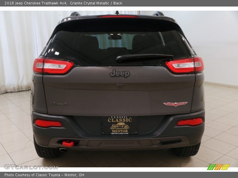 Granite Crystal Metallic / Black 2018 Jeep Cherokee Trailhawk 4x4