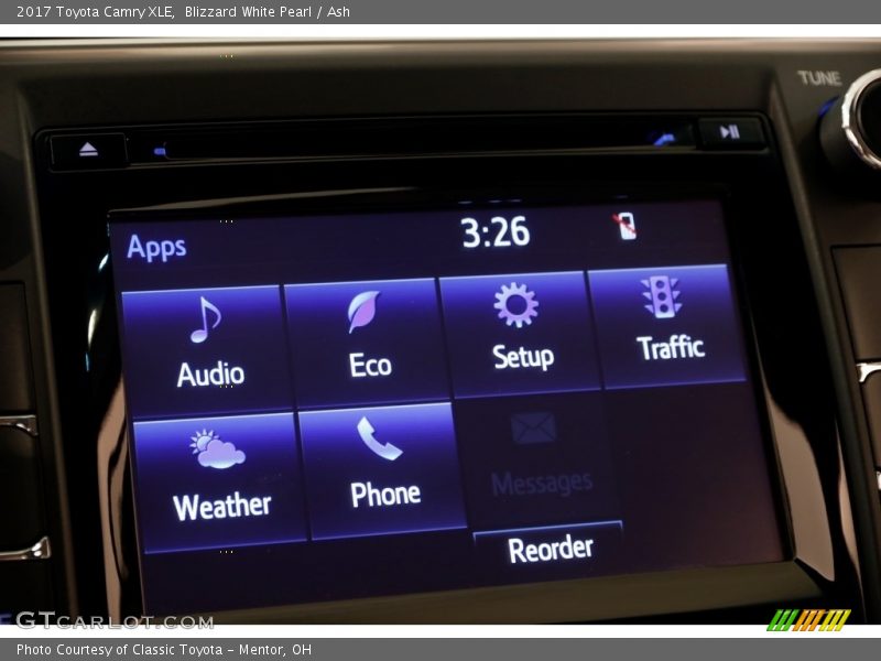 Blizzard White Pearl / Ash 2017 Toyota Camry XLE