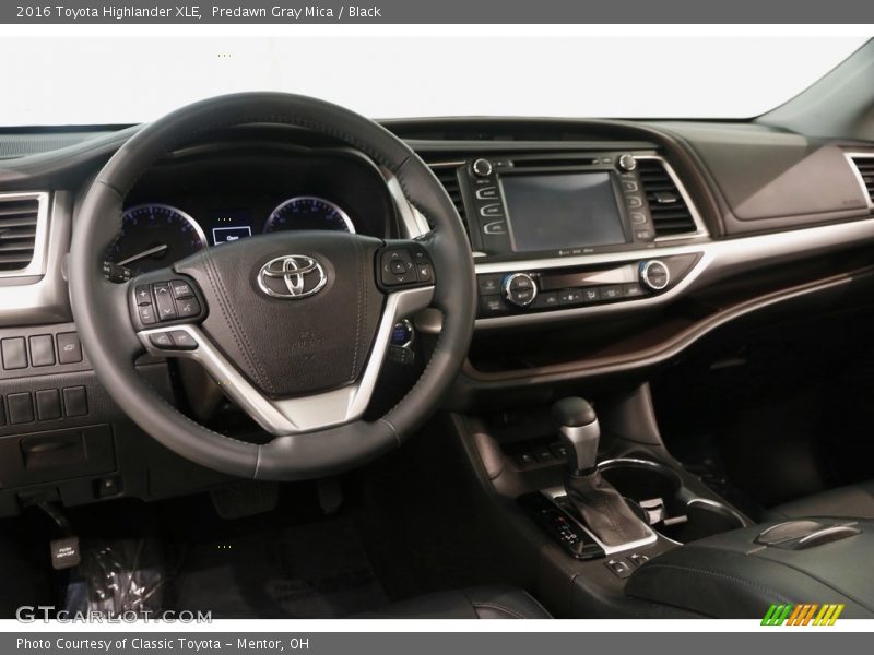 Predawn Gray Mica / Black 2016 Toyota Highlander XLE