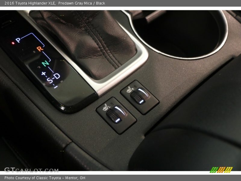 Predawn Gray Mica / Black 2016 Toyota Highlander XLE