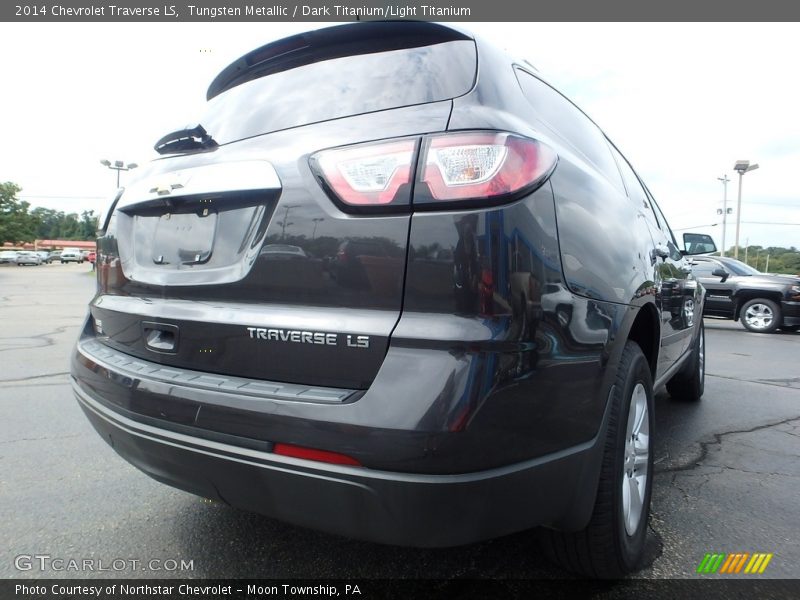 Tungsten Metallic / Dark Titanium/Light Titanium 2014 Chevrolet Traverse LS