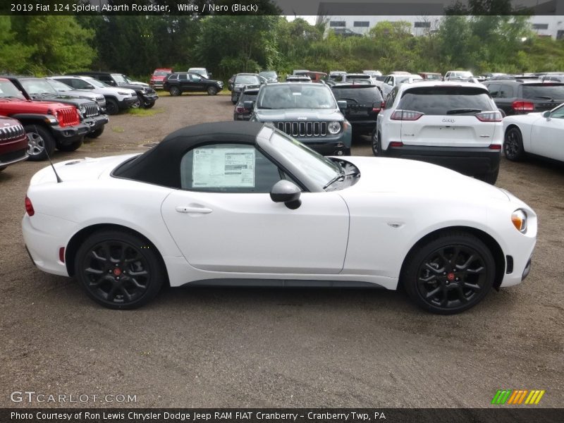 White / Nero (Black) 2019 Fiat 124 Spider Abarth Roadster