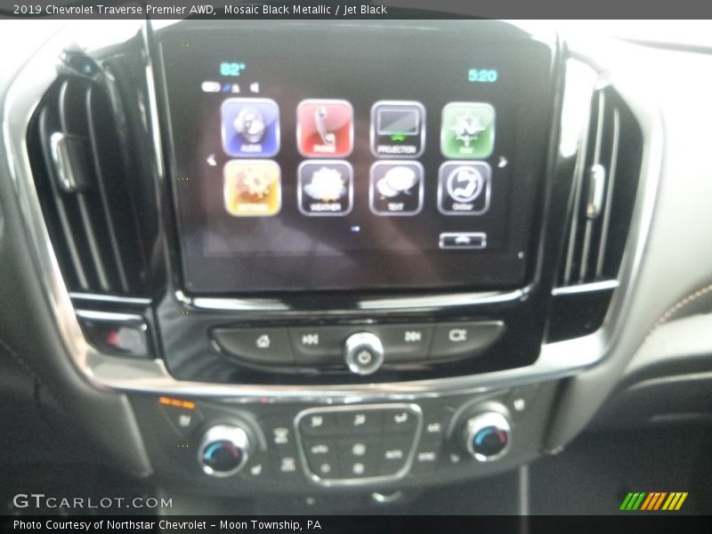 Mosaic Black Metallic / Jet Black 2019 Chevrolet Traverse Premier AWD
