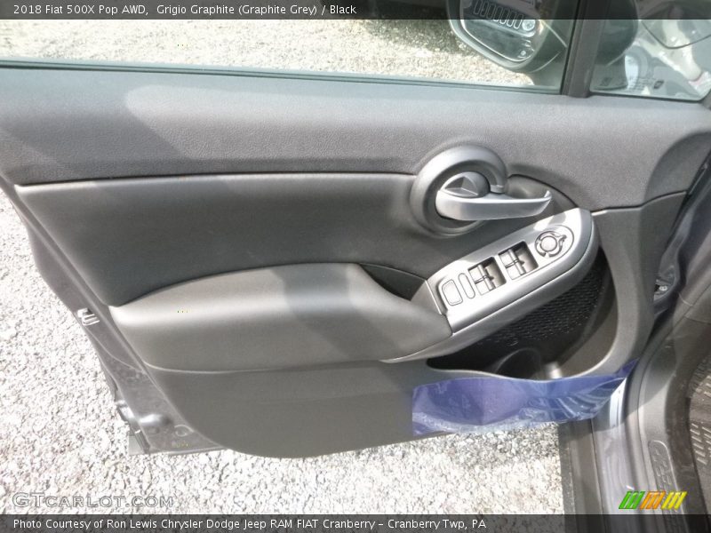 Grigio Graphite (Graphite Grey) / Black 2018 Fiat 500X Pop AWD