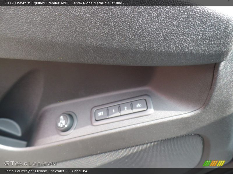 Sandy Ridge Metallic / Jet Black 2019 Chevrolet Equinox Premier AWD
