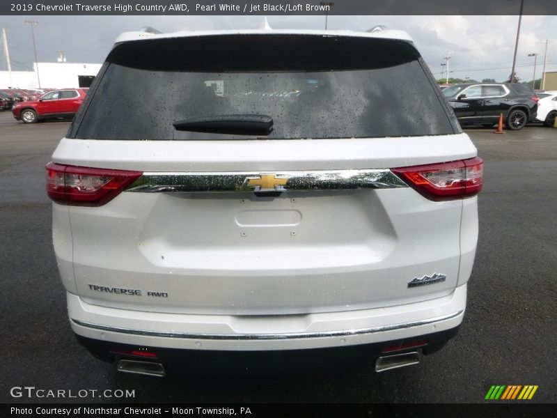 Pearl White / Jet Black/Loft Brown 2019 Chevrolet Traverse High Country AWD