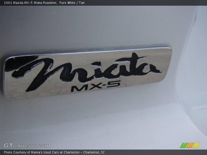 Pure White / Tan 2001 Mazda MX-5 Miata Roadster