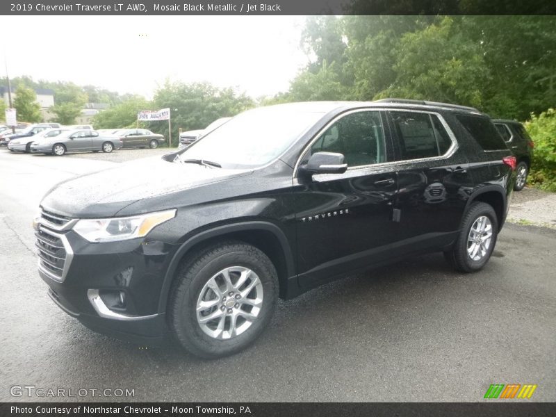 Mosaic Black Metallic / Jet Black 2019 Chevrolet Traverse LT AWD