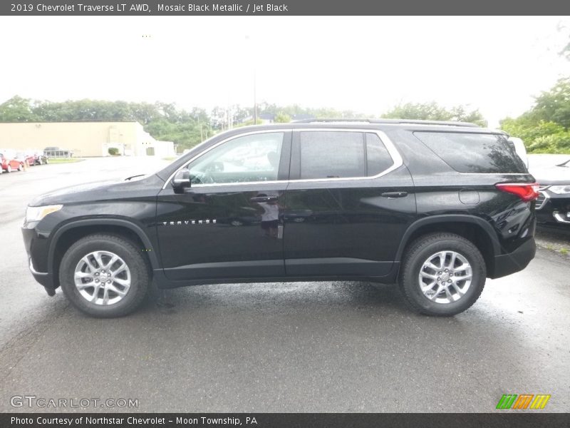 Mosaic Black Metallic / Jet Black 2019 Chevrolet Traverse LT AWD