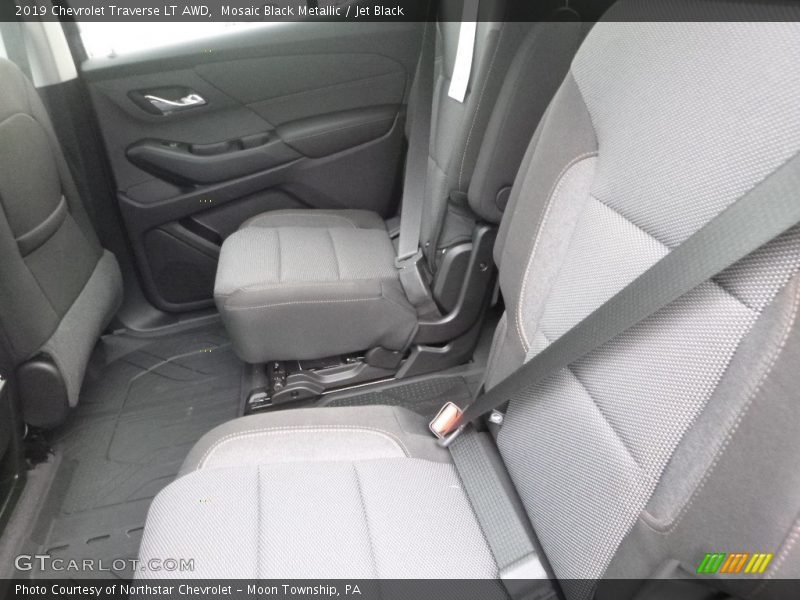 Mosaic Black Metallic / Jet Black 2019 Chevrolet Traverse LT AWD