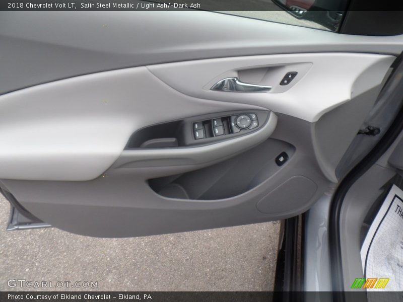Satin Steel Metallic / Light Ash/­Dark Ash 2018 Chevrolet Volt LT