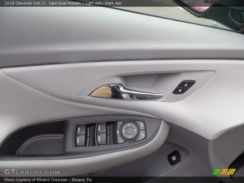 Satin Steel Metallic / Light Ash/­Dark Ash 2018 Chevrolet Volt LT