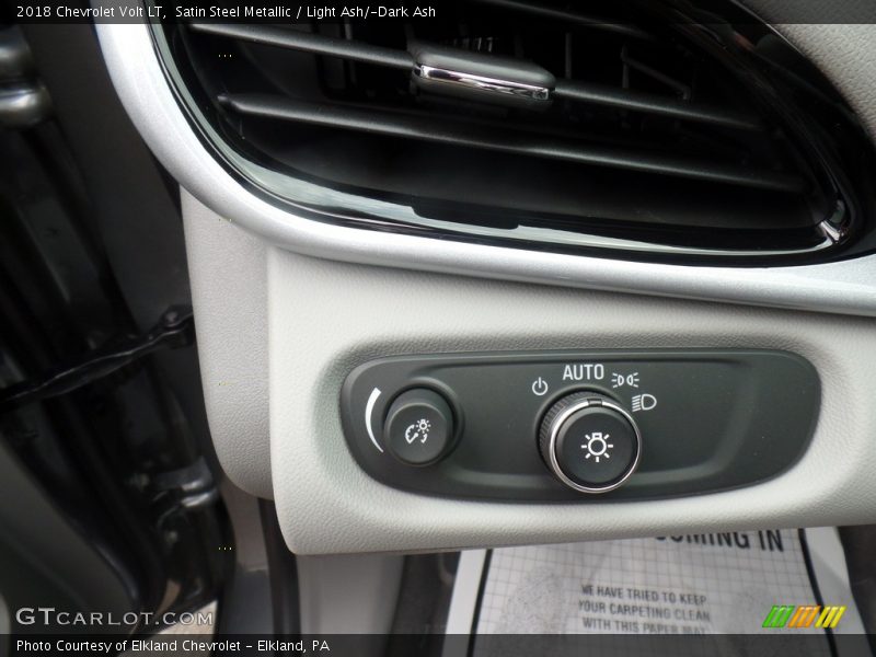Satin Steel Metallic / Light Ash/­Dark Ash 2018 Chevrolet Volt LT
