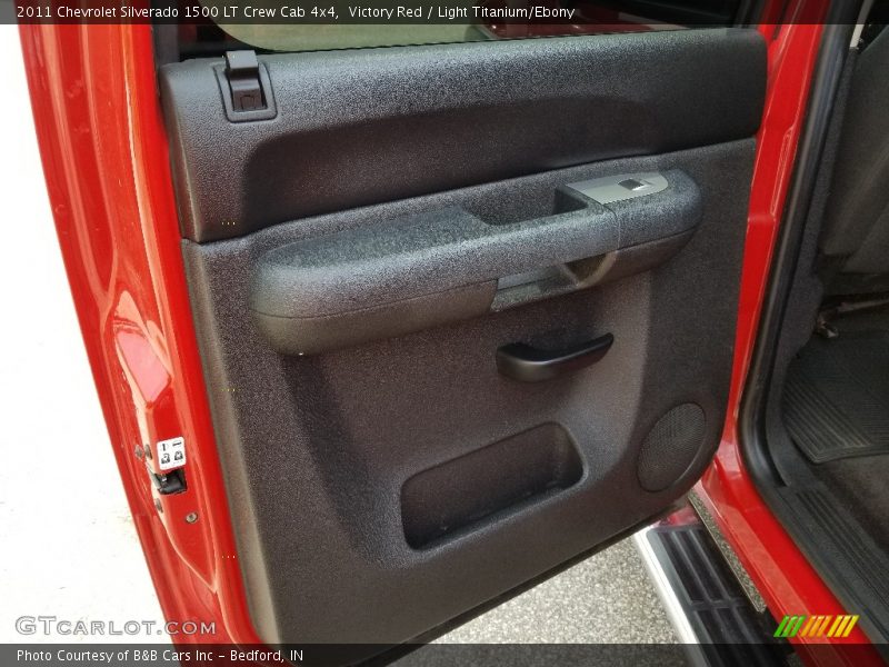 Victory Red / Light Titanium/Ebony 2011 Chevrolet Silverado 1500 LT Crew Cab 4x4