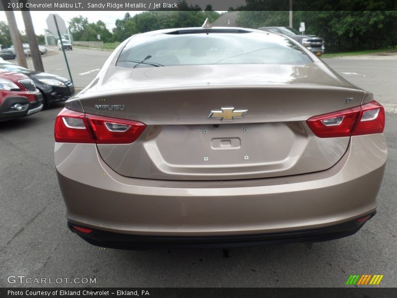 Sandy Ridge Metallic / Jet Black 2018 Chevrolet Malibu LT