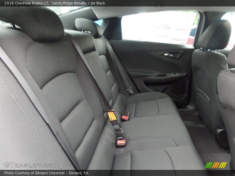 Sandy Ridge Metallic / Jet Black 2018 Chevrolet Malibu LT